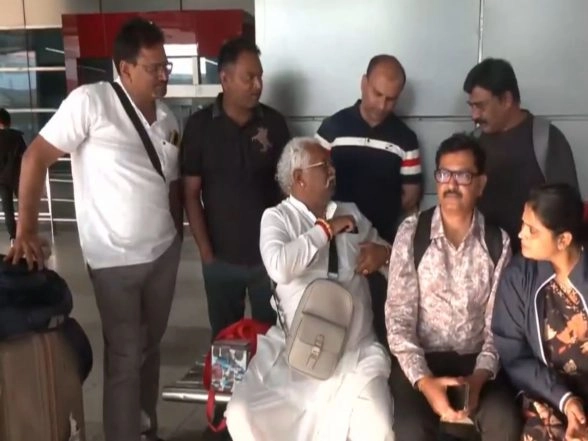 India News | Flight from Fujirah Safely Arrives at IGI Airport Amid West Asia Conflict