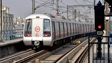 India News | Delhi: Woman Falls on Rajiv Chowk Metro Station Tracks, Sustains Head Injury