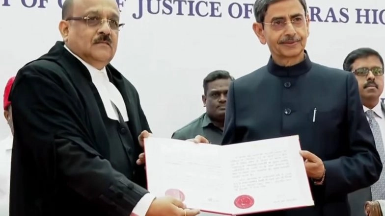 India News | Tamil Nadu Governor Administers Oath to New Madras HC Chief Justice Sushrut Arvind Dharmadhikari