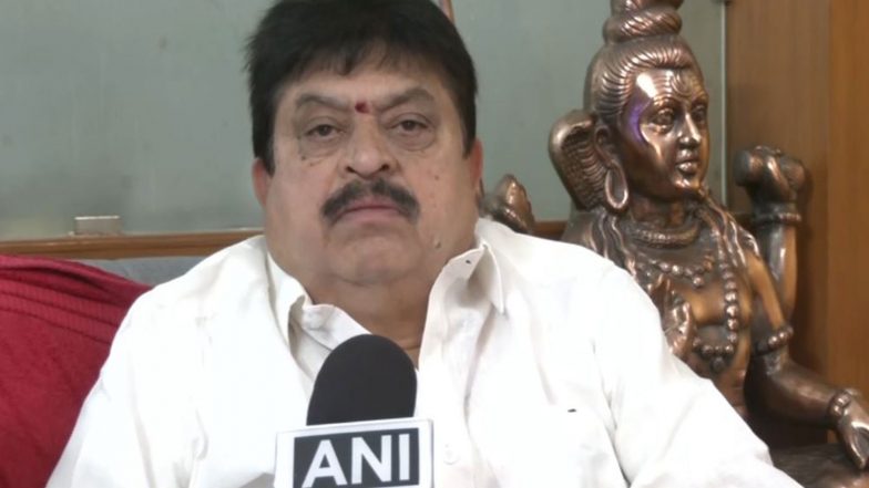 India News | Telangana BJP Chief Condemns Mamata Banerjee, Says Protocol Breach with President Murmu Was Deliberate