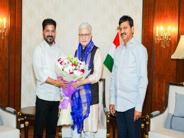 India News | Telangana CM Revanth Reddy Meets Governor Varma Ahead of Maharashtra Posting