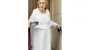 Entertainment News | Helen Attends Prayer Meet of Karanvir's Father, Mahendra Bohra