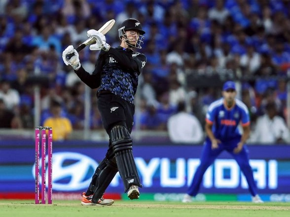 Sports News | Santner Admits New Zealand Were Outplayed by India in T20WC Final