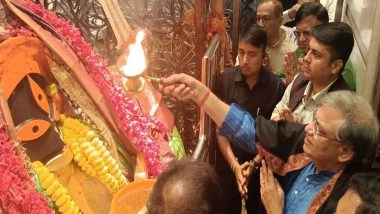 India News | Protesters Wave Black Flags at CEC Gyanesh Kumar During His Visit to Kalighat Temple in Kolkata