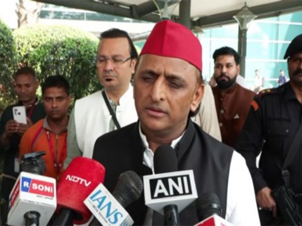 India News | "Foreign Policy Mortgaged Under BJP:" SP MP Akhilesh Yadav Slams BJP Ahead Parliament Session