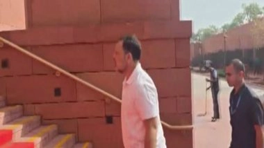 India News | LoP Rahul Gandhi, Mallikarjun Kharge Arrive at Parliament for Congress MPs' Meeting