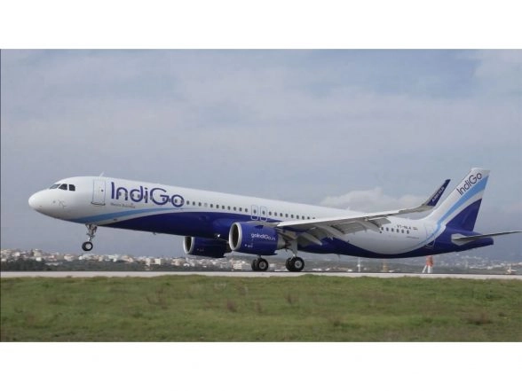 India News | Loose Bitumen on Indore Airport Runway Leads to Diversion of 2 IndiGo Flights, Flight Operations Now Normal