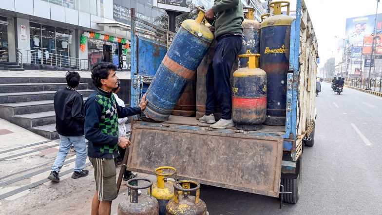 India News | Govt Invokes Essential Commodities Act to Ensure LPG Supply, Orders Refineries to Divert Key Streams