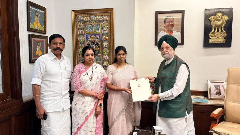 India News | DMK MPs Submit CM Stalin's Letter to Petroleum Minister, Seeking Reconsideration of Provisions in Natural Gas Supply Regulation Order