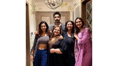 Entertainment News | Mrunal Thakur Reunites with 'Kumkum Bhagya' Co-stars, Check Pics