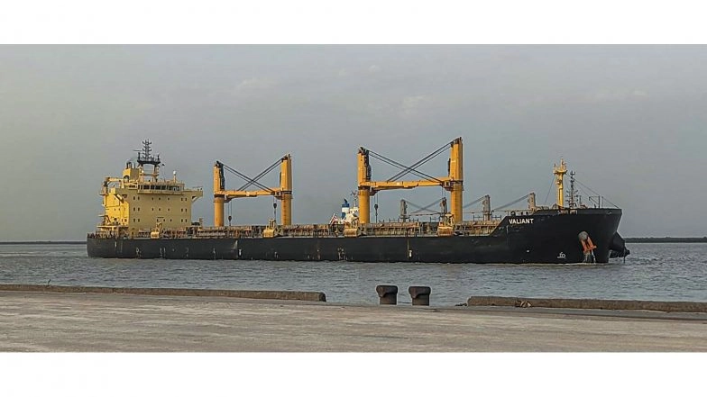 India News | Deendayal Port Authority Kandla Gears Up to Handle 22 Vessels in 72 Hours