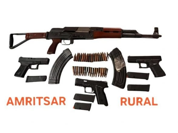 India News | Two Arrested, AK-47, Glock Pistols Seized in Amritsar Cross-border Arms Raid