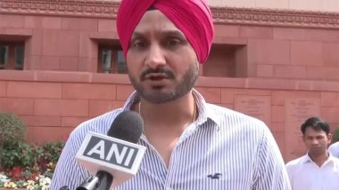 India News | Harbhajan Singh Pushes for Safer Digital Space for Kids; Urges Social Media Ban for Children Below 16