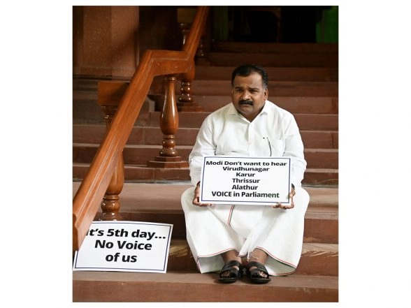 India News | Propaganda About Ships Not Real Issue, but Reality Faced by Ordinary Indians: Congress' Manickam Tagore Slams BJP