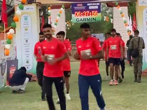 India News | Indian Army's Sapta Shakti Command Hosts 'Jaipur Soldierathon', Veterans Participate in Wheelchairs