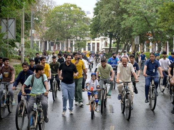 Sports News | 65th Edition of Fit India Sundays on Cycle Takes Place in More Than 5000 Locations Across India