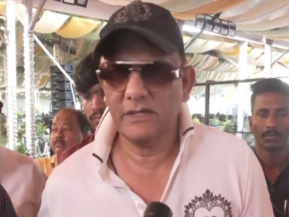 India News | Telangana Minister Azharuddin Calls for Strict Action Against TDP MP in Alleged Drugs Party Case