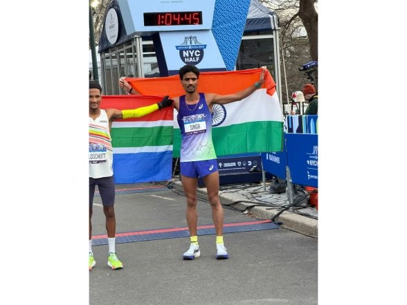 Sports News | Gulveer Singh Breaks National Record at New York City Half Marathon 2026
