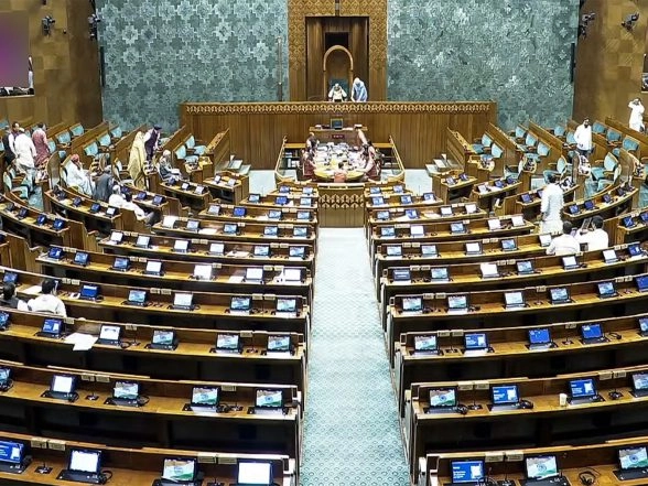 India News | Suspension of Eight Opposition MPs Likely to Be Revoked Tomorrow; Consensus Reached at Meeting Convened by Lok Sabha Speaker