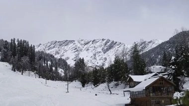 India News | Himchal Pradesh: Return of Snowfall in March Sparks Tourism Boom in Solang Valley