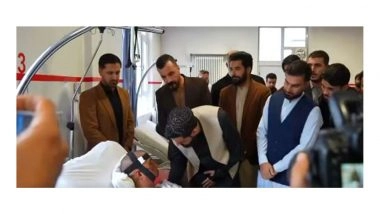 Sports News | Afghan Cricketers Visit Blast Victims, Condemn Civilian Casualties After Kabul Airstrikes