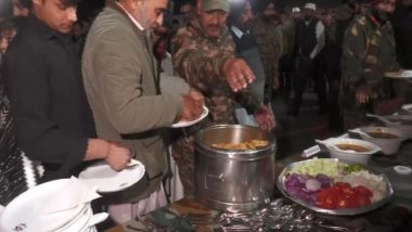 India News | Indian Army Organises Iftar Party for Villagers in Poonch