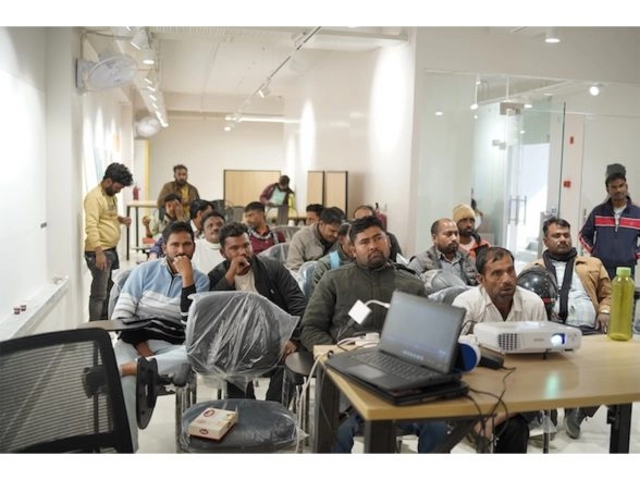 Business News | Birla Opus Paints' Project Samarth Drives Financial Empowerment for Painters and Contractors