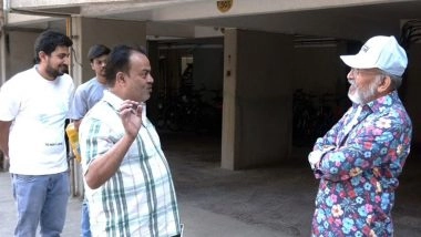 Entertainment News | Annu Kapoor Meets a Special Fan from Bareilly