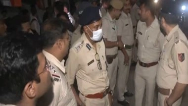 India News | Clash Breaks out Between TMC and BJP Supporters in Baranagar Ahead of West Bengal Assembly Polls