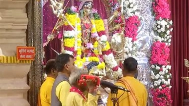 India News | Devotees Throng Temples on Fourth Day of Chaitra Navratri
