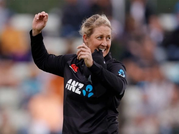 Sports News | New Zealand Women Beat South Africa by Six Wickets in 4th T20I, Lead Series 3-1