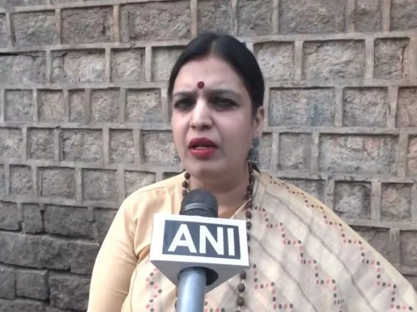 India News | VHRP National Mahila President Raise Concerns on Religious Deviations at Sri Sita Ramachandra Swamy Temple Rituals