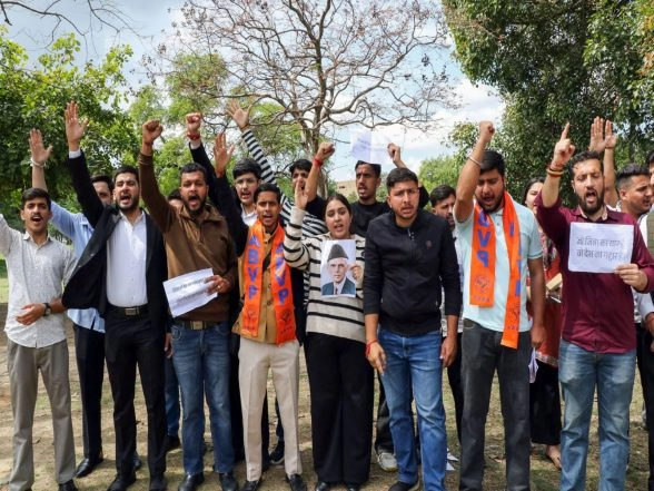 India News | Jammu University Committee Recommends Removal of Topics on Jinnah from Curriculum