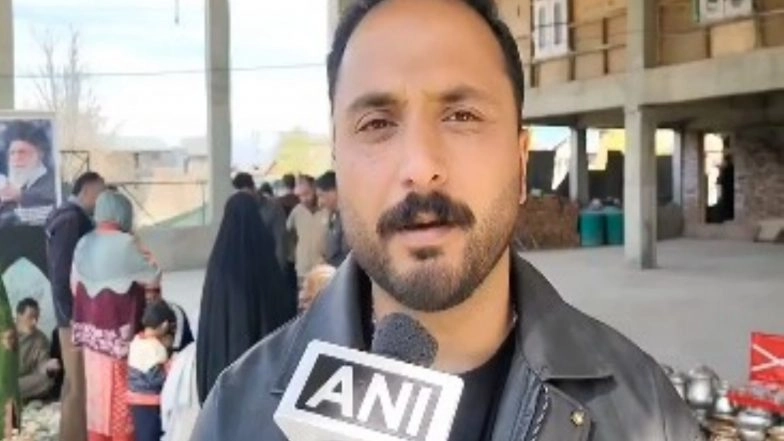 India News | J-K: Locals in Budgam Donate Gold, Silver, Cash to Support Iran