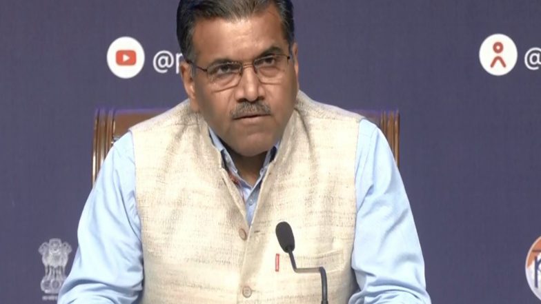 India News | No Incidents Involving Indian Ships, Seafarers in 24 Hours; 540 Crew Safe in Persian Gulf, Says Shipping Ministry