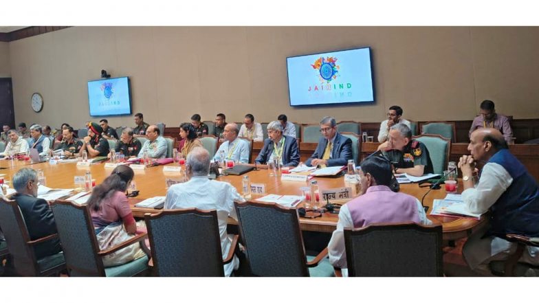 India News | Defence Minister Rajnath Singh Chairs Parliamentary Consultative Committee Meeting for MoD on Border Roads Organisation