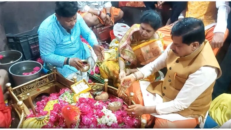 India News | MP: CM Yadav Offers Prayers at Angareshwar Mahadev Temple in Ujjain, Inspects Ghat Construction at Shipra River for Simhastha-2028