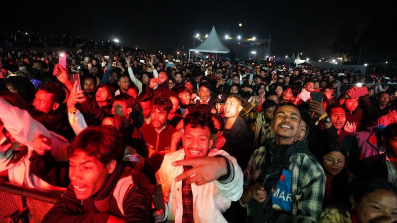 Business News | Major Concerts, Festivals Fueling Tourism Growth in Maharashtra: Airbnb Report