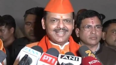 India News | CM Fadnavis Attends Maha Aarti as Maharashtra Sets World Record with Largest Collective Aarti on Ram Navami