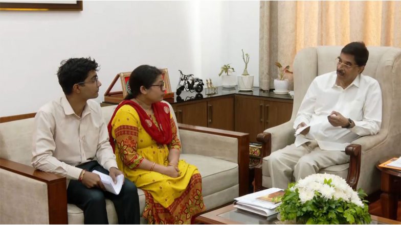 India News | Mother of Missing Merchant Navy Cadet Demands CBI Probe, Meets Odisha Governor