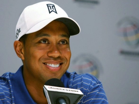 Sports News | Golf Legend Tiger Woods Arrested on Suspicion of DUI Following Car Crash in Florida
