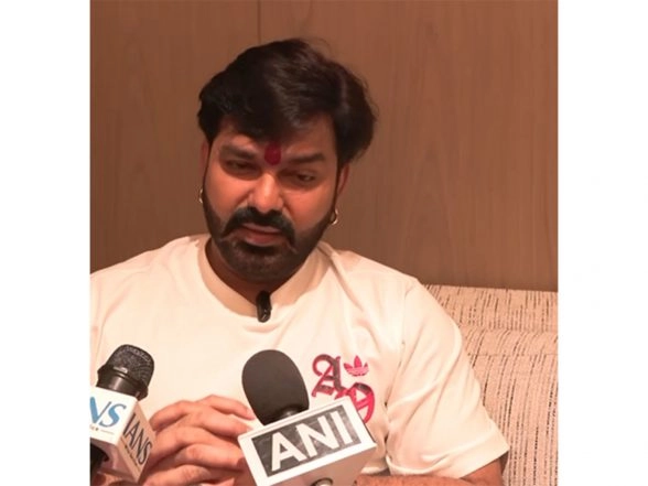 Entertainment News | Pawan Singh Launches 'Touch Buddy' Song from 'Dacoit', Hails CM Yogi for City's Growth