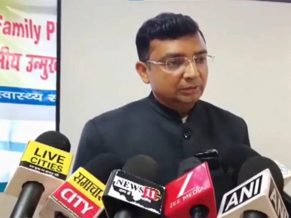 LatestLY - Politics - News Image