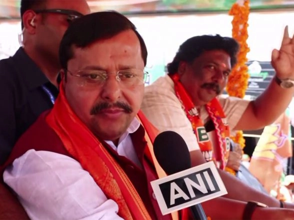 LatestLY - Politics - News Image