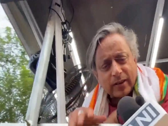 LatestLY - Politics - News Image