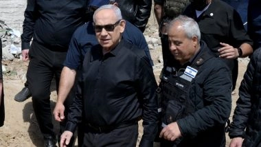 Israeli PM Benjamin Netanyahu Visits Arad and Dimona After Iranian Ballistic Missile Strikes Region, Says &lsquo;We Will Restore and Rebuild&rsquo; (See Pics)