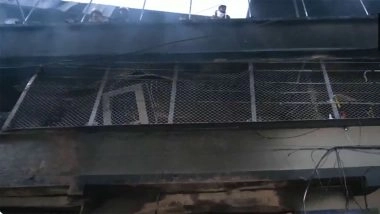 Indore Fire: 7 Killed as Gas Cylinder Blasts Rock 3-Storey Building in Brijeshwari Annexe After EV Charging Explosion (Watch Video)