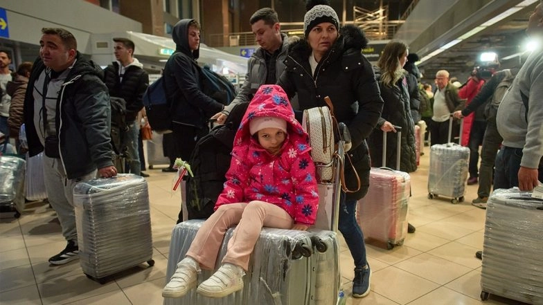 Middle East Conflict: Tens of Thousands of People Stranded in Gulf Region As Iran War Complicates Routes Home