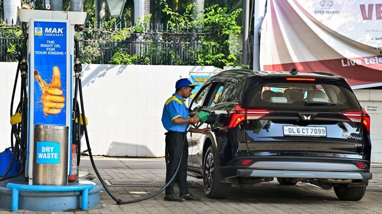 Govt Cuts Excise Duty on Petrol to INR 3 From INR 13, Diesel to Zero From INR 10 Amid Middle East Tensions; Windfall Tax at INR 21.5 per Litre