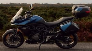 auto-Triumph 350 India Launch on April 6